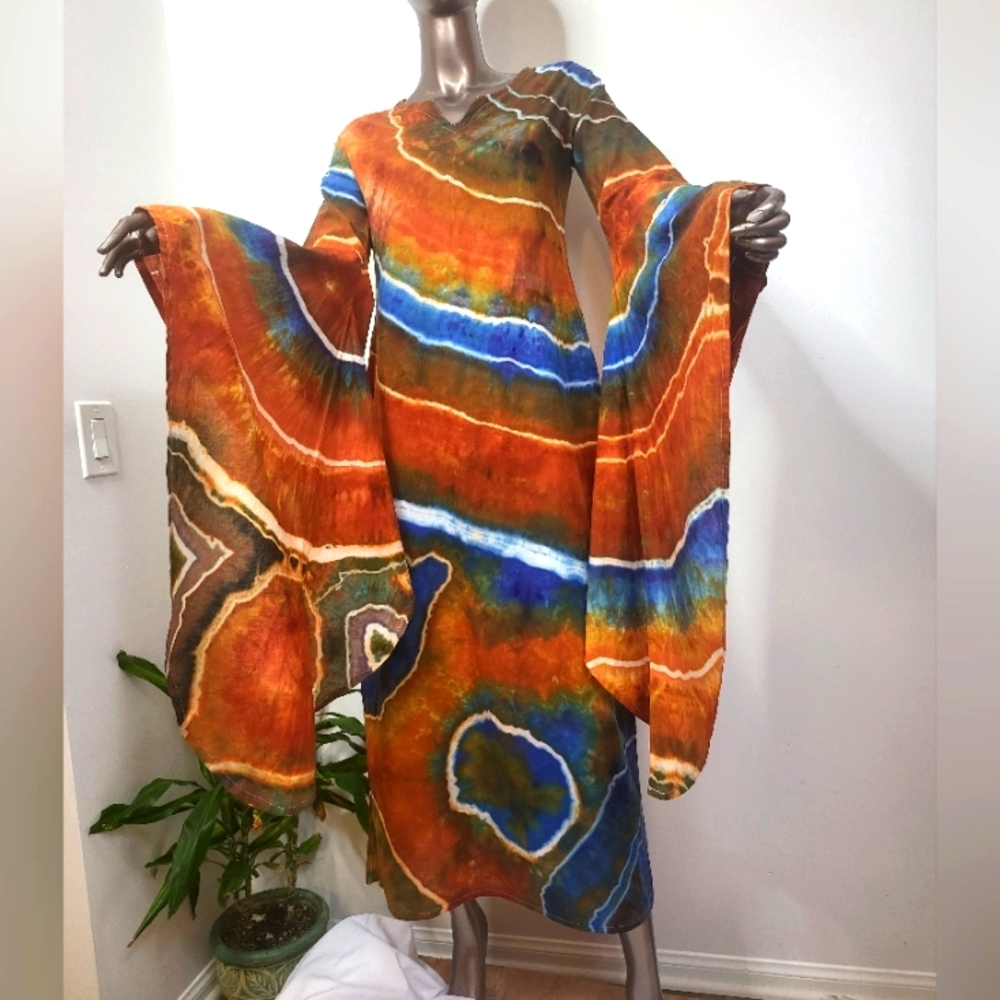 Queen festival Boho Bohemian, Renaissance bell sleeve dress